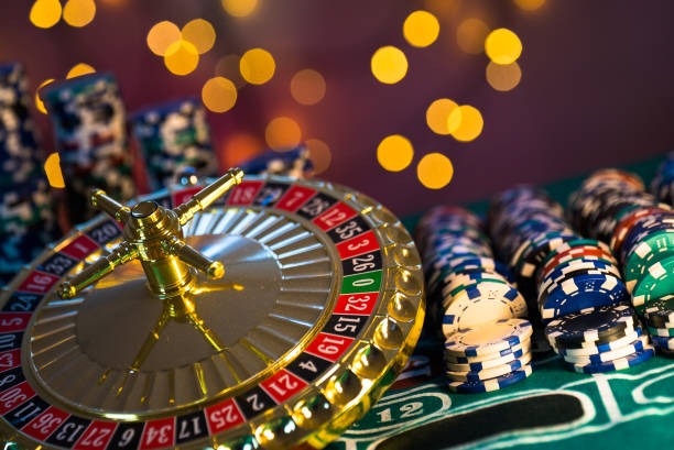 Live Baccarat table at raffiwd with dealer and card layout